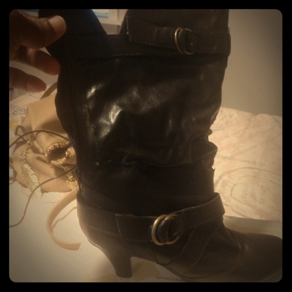 Boots - Picture 1 of 3